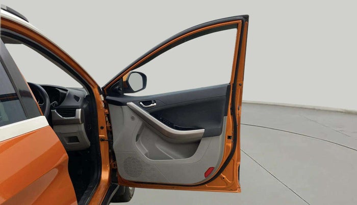 2019 Tata NEXON XZA PLUS PETROL DUAL TONE, Petrol, Automatic, 78,517 km, RHS Front Door