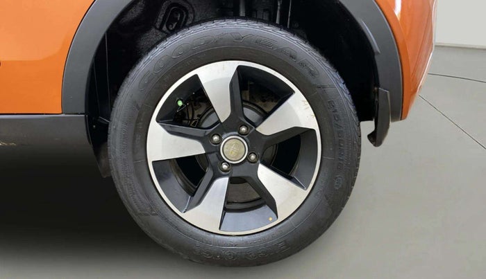 2019 Tata NEXON XZA PLUS PETROL DUAL TONE, Petrol, Automatic, 78,517 km, Left Rear Wheel