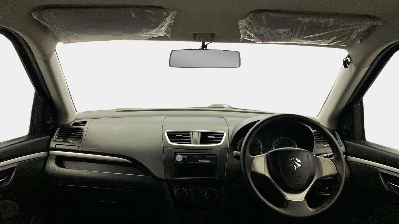 2016 Maruti Swift VXI O, Petrol, Manual, 32,311 km, Dashboard