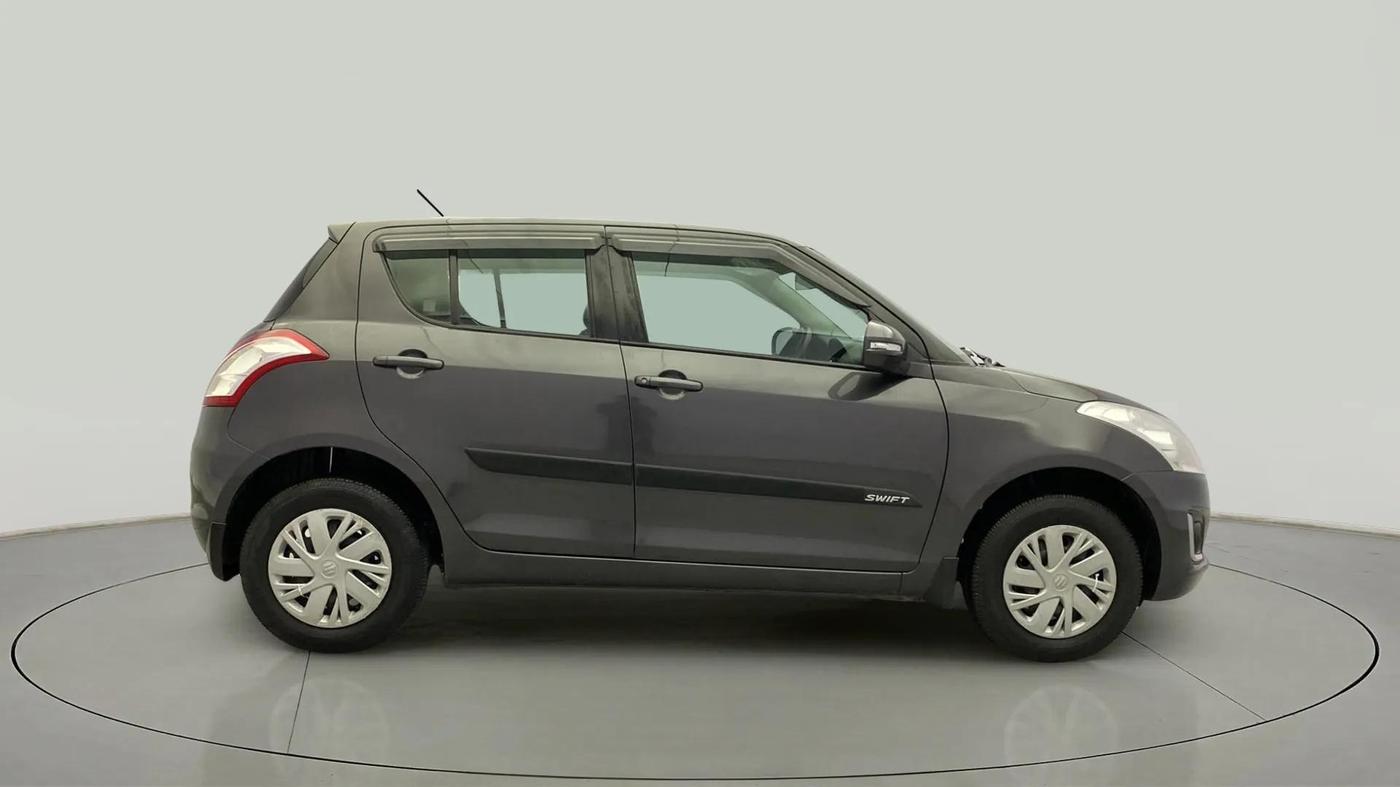 2016 Maruti Swift VXI O, Petrol, Manual, 32,311 km, Right Side View