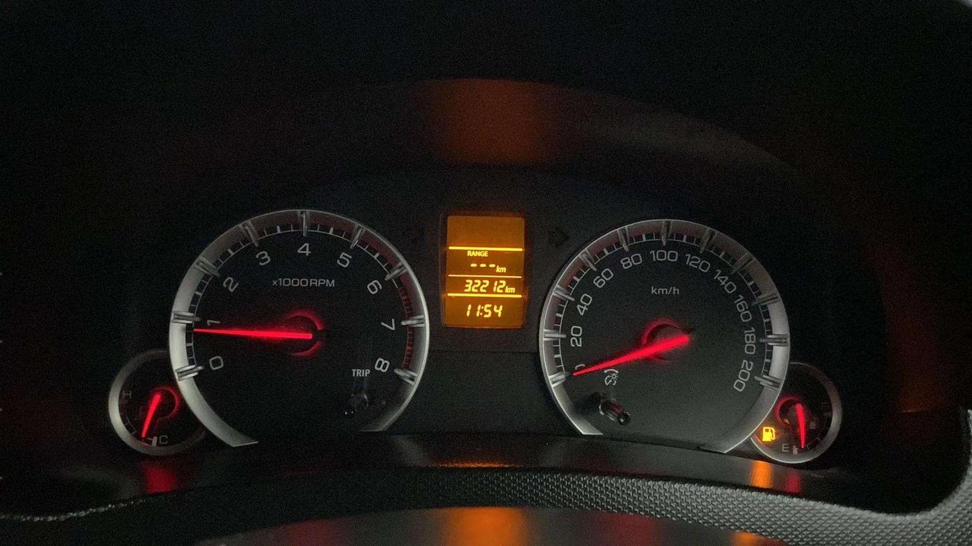 2016 Maruti Swift VXI O, Petrol, Manual, 32,311 km, Odometer Image