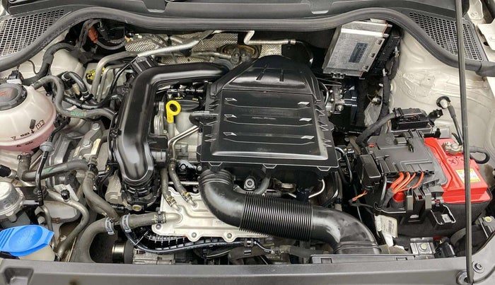 2021 Volkswagen Polo HIGHLINE PLUS 1.0L TSI AT, Petrol, Automatic, 25,313 km, Engine View