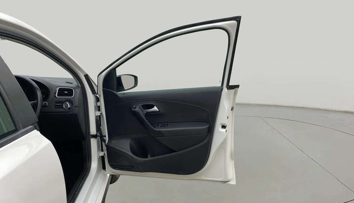 2021 Volkswagen Polo HIGHLINE PLUS 1.0L TSI AT, Petrol, Automatic, 25,313 km, RHS Front Door