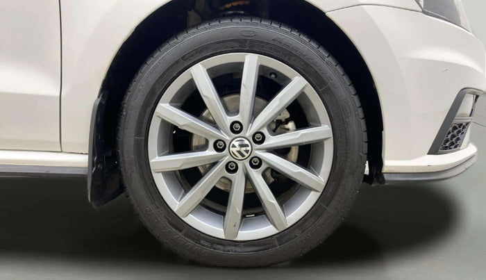 2021 Volkswagen Polo HIGHLINE PLUS 1.0L TSI AT, Petrol, Automatic, 25,313 km, Right Front Wheel