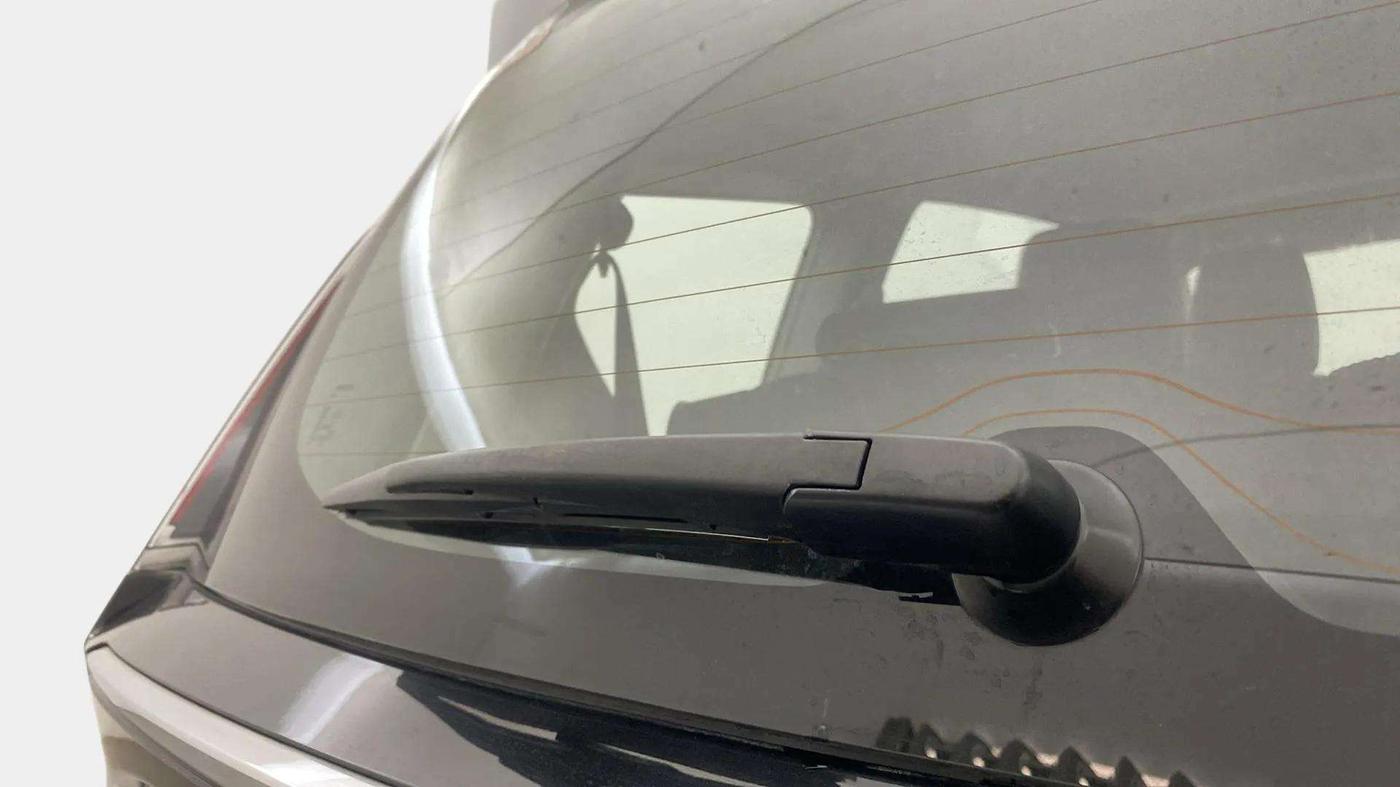 2024 Maruti XL6 ZETA CNG, CNG, Manual, 14,897 km, Rear Wiper