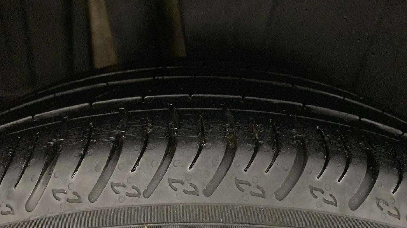 2024 Maruti XL6 ZETA CNG, CNG, Manual, 14,897 km, Right Rear Tyre Tread
