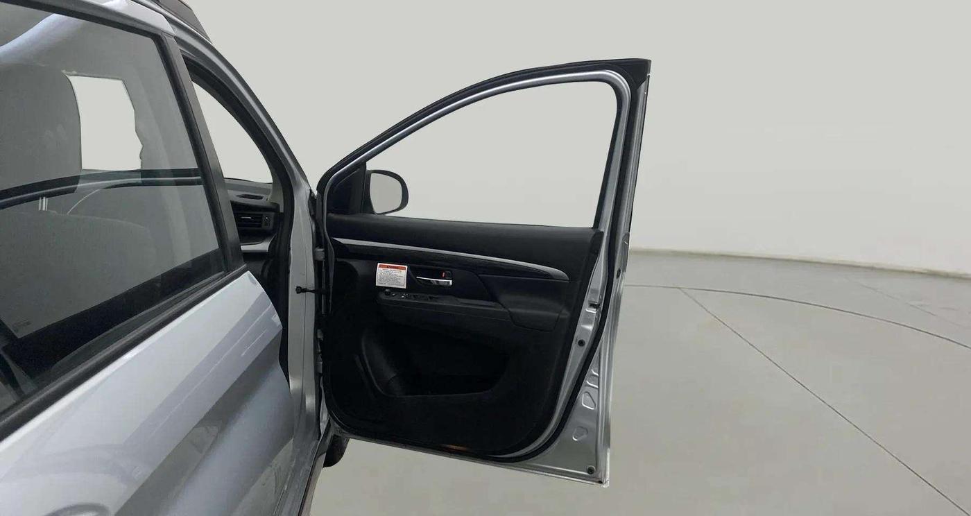 2024 Maruti XL6 ZETA CNG, CNG, Manual, 14,897 km, RHS Front Door