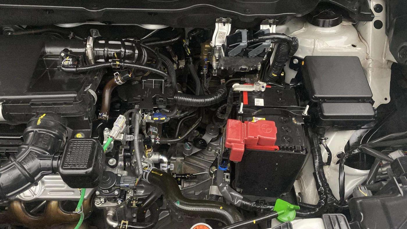2024 Maruti XL6 ZETA CNG, CNG, Manual, 14,897 km, Engine View - Left