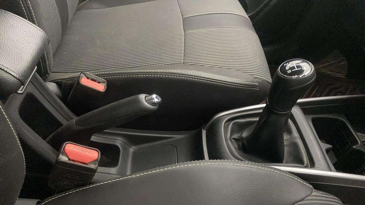 2024 Maruti XL6 ZETA CNG, CNG, Manual, 14,897 km, Gear Lever