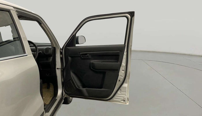 2020 Maruti S PRESSO VXI AMT, Petrol, Automatic, 56,503 km, RHS Front Door