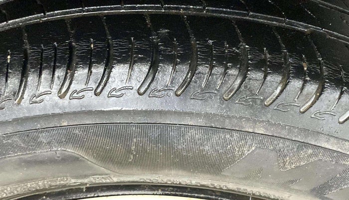 2020 Maruti S PRESSO VXI AMT, Petrol, Automatic, 56,503 km, Left Front Tyre Tread