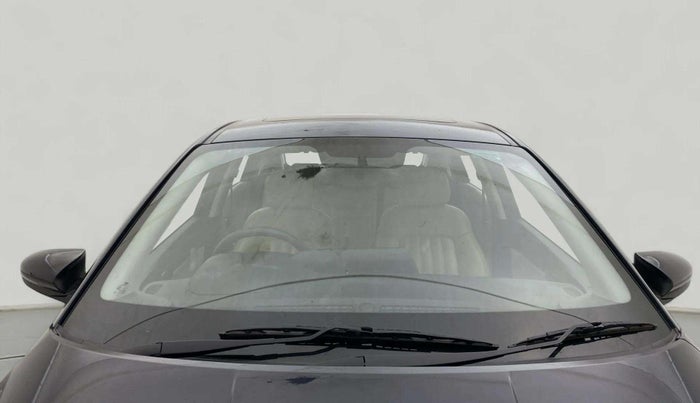 2023 Hyundai NEW I20 ASTA (O) 1.2 MT, Petrol, Manual, 19,018 km, Front Windshield