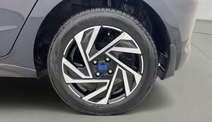2023 Hyundai NEW I20 ASTA (O) 1.2 MT, Petrol, Manual, 19,018 km, Left Rear Wheel