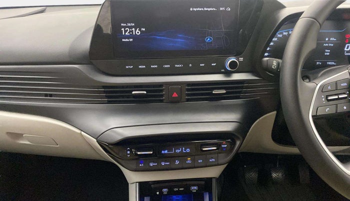 2023 Hyundai NEW I20 ASTA (O) 1.2 MT, Petrol, Manual, 19,018 km, Air Conditioner