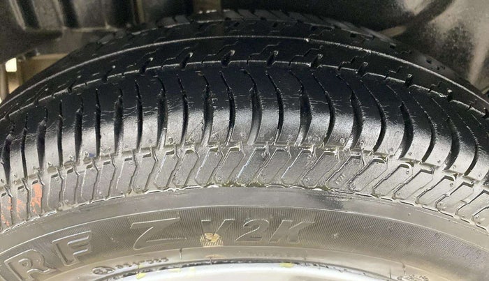2014 Maruti Swift Dzire VDI, Diesel, Manual, 77,608 km, Right Rear Tyre Tread