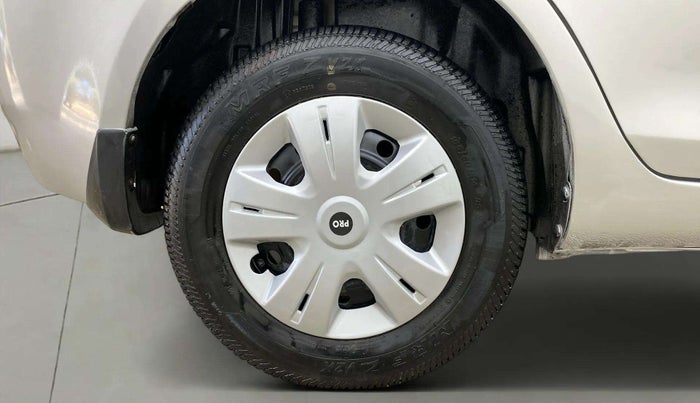 2014 Maruti Swift Dzire VDI, Diesel, Manual, 77,608 km, Right Rear Wheel