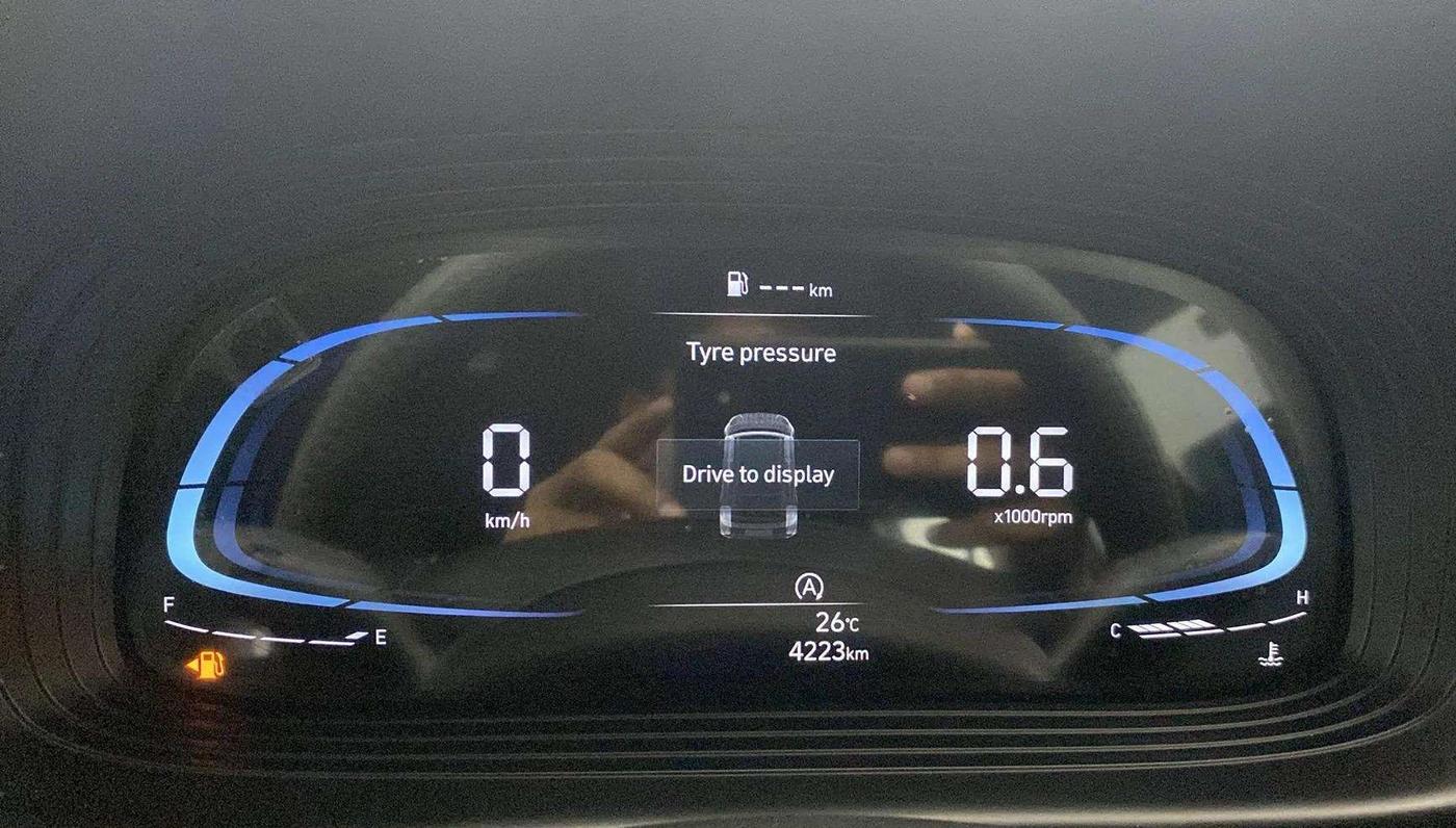 2024 Hyundai VENUE S (O) 1.2 KNIGHT EDITION, Petrol, Manual, 4,210 km, Odometer Image