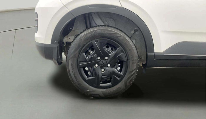 2024 Hyundai VENUE S (O) 1.2 KNIGHT EDITION, Petrol, Manual, 4,210 km, Right Rear Wheel