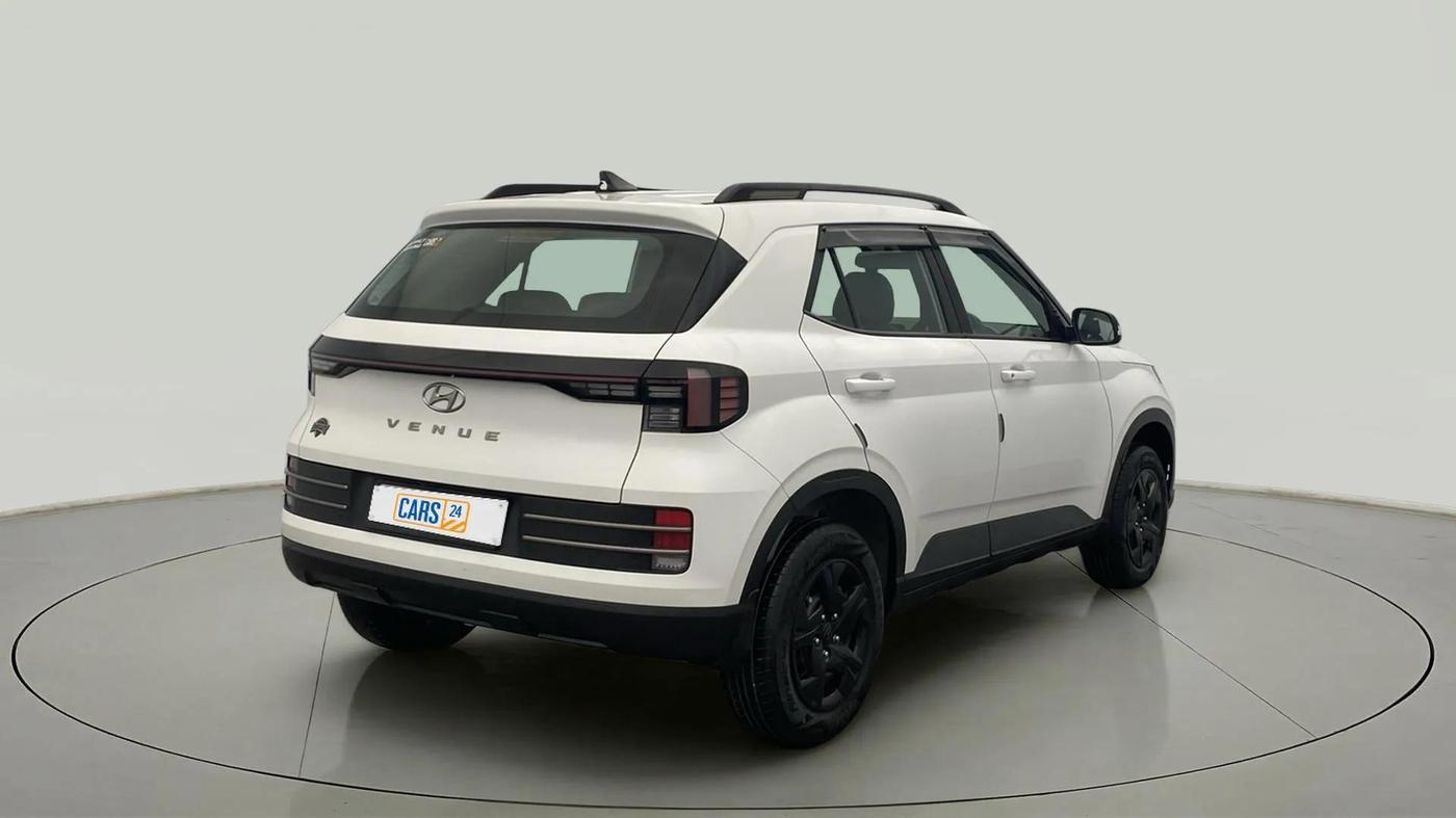 2024 Hyundai VENUE S (O) 1.2 KNIGHT EDITION, Petrol, Manual, 4,210 km, Right Back Diagonal