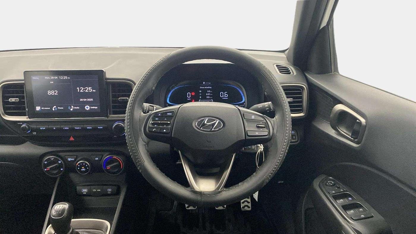2024 Hyundai VENUE S (O) 1.2 KNIGHT EDITION, Petrol, Manual, 4,210 km, Steering Wheel Close Up