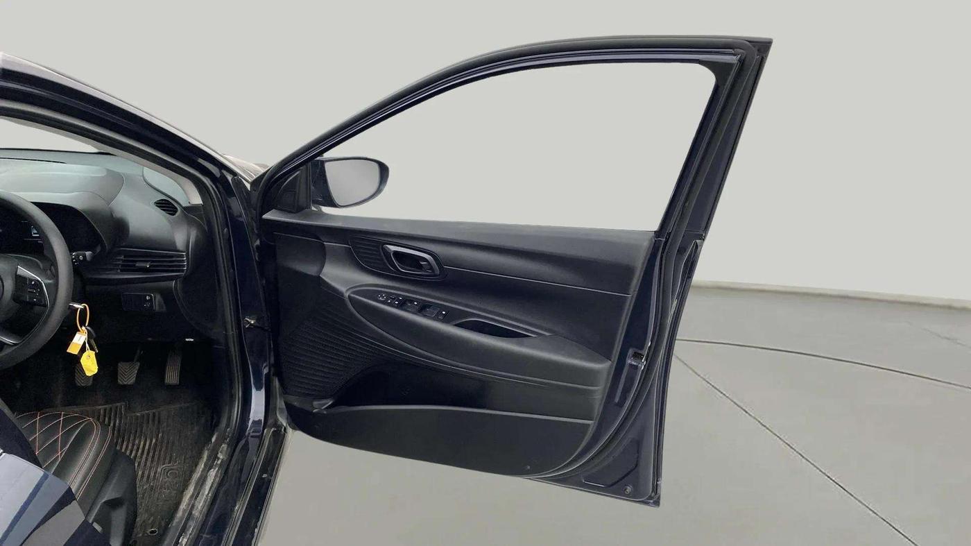 2021 Hyundai NEW I20 SPORTZ 1.5 MT, Diesel, Manual, 71,960 km, RHS Front Door