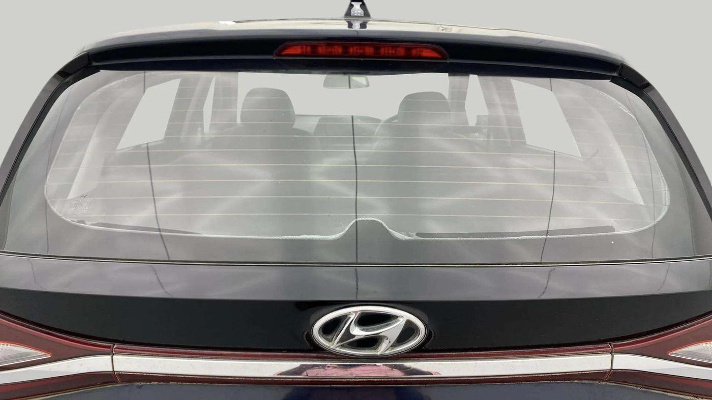 2021 Hyundai NEW I20 SPORTZ 1.5 MT, Diesel, Manual, 71,960 km, Rear Windshield