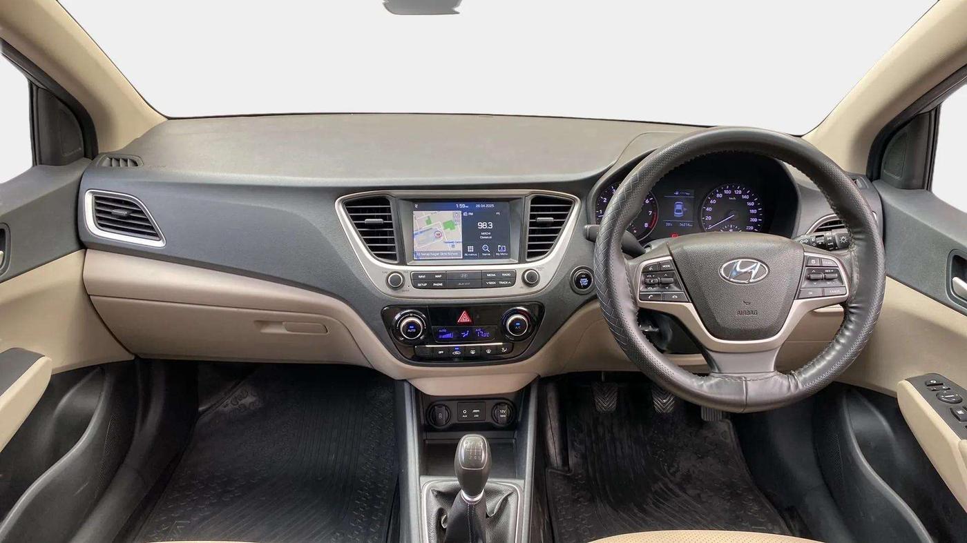 2019 Hyundai Verna 1.6 VTVT SX, Petrol, Manual, 36,205 km, Dashboard