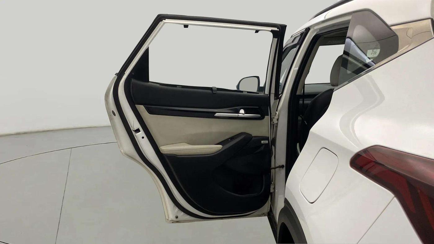 2020 KIA SELTOS GTX PLUS AT 1.5 DIESEL, Diesel, Automatic, 60,615 km, LHS Rear Door