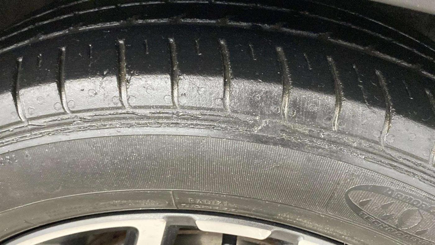 2020 KIA SELTOS GTX PLUS AT 1.5 DIESEL, Diesel, Automatic, 60,615 km, Right Front Tyre Tread