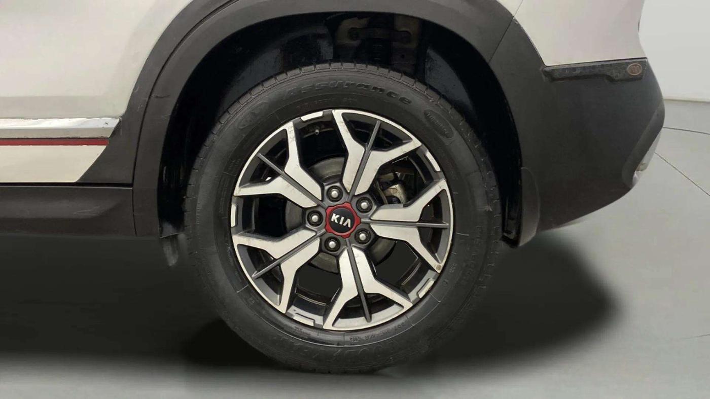 2020 KIA SELTOS GTX PLUS AT 1.5 DIESEL, Diesel, Automatic, 60,615 km, Left Rear Wheel