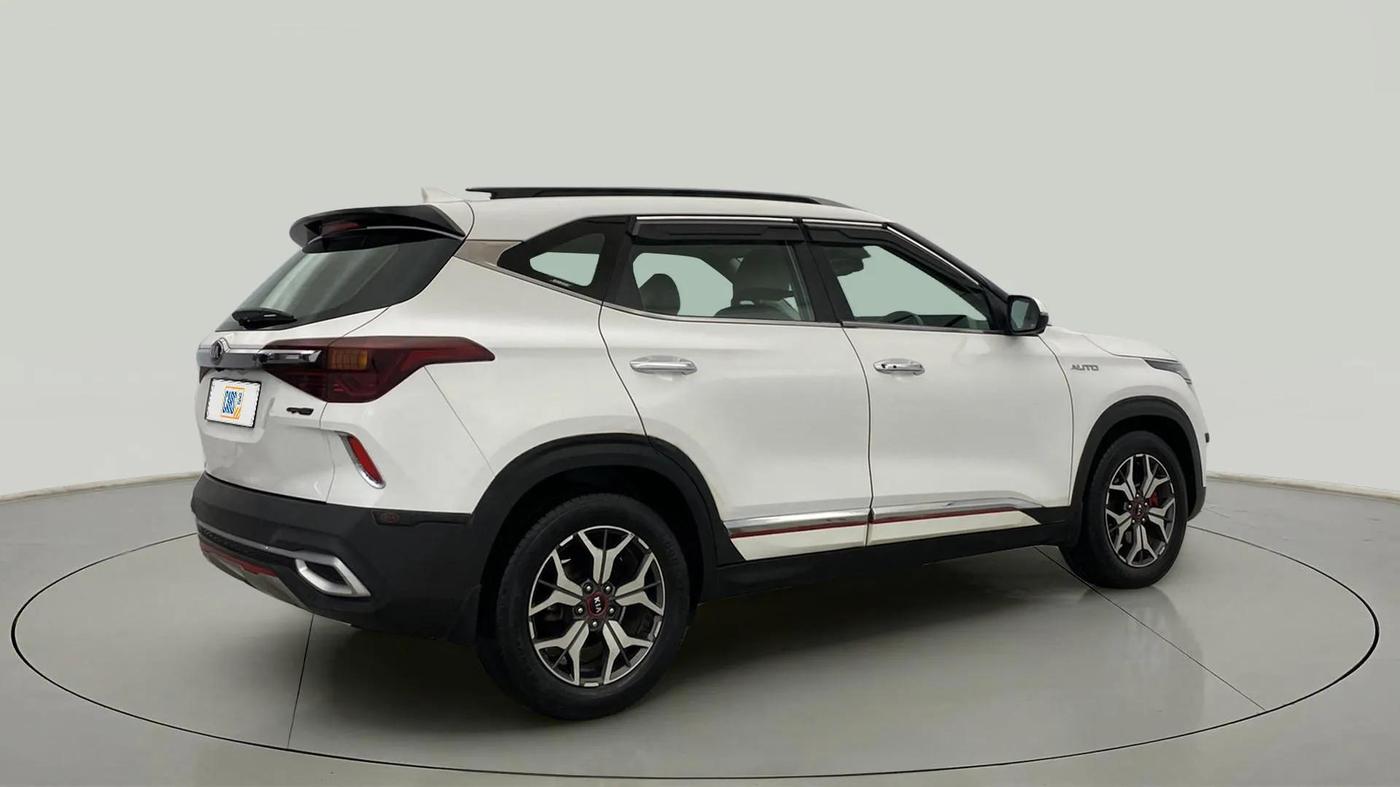 2020 KIA SELTOS GTX PLUS AT 1.5 DIESEL, Diesel, Automatic, 60,615 km, Right Back Diagonal