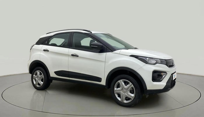 2023 Tata NEXON XMA PLUS SUNROOF PETROL, Petrol, Automatic, 36,650 km, Right Front Diagonal