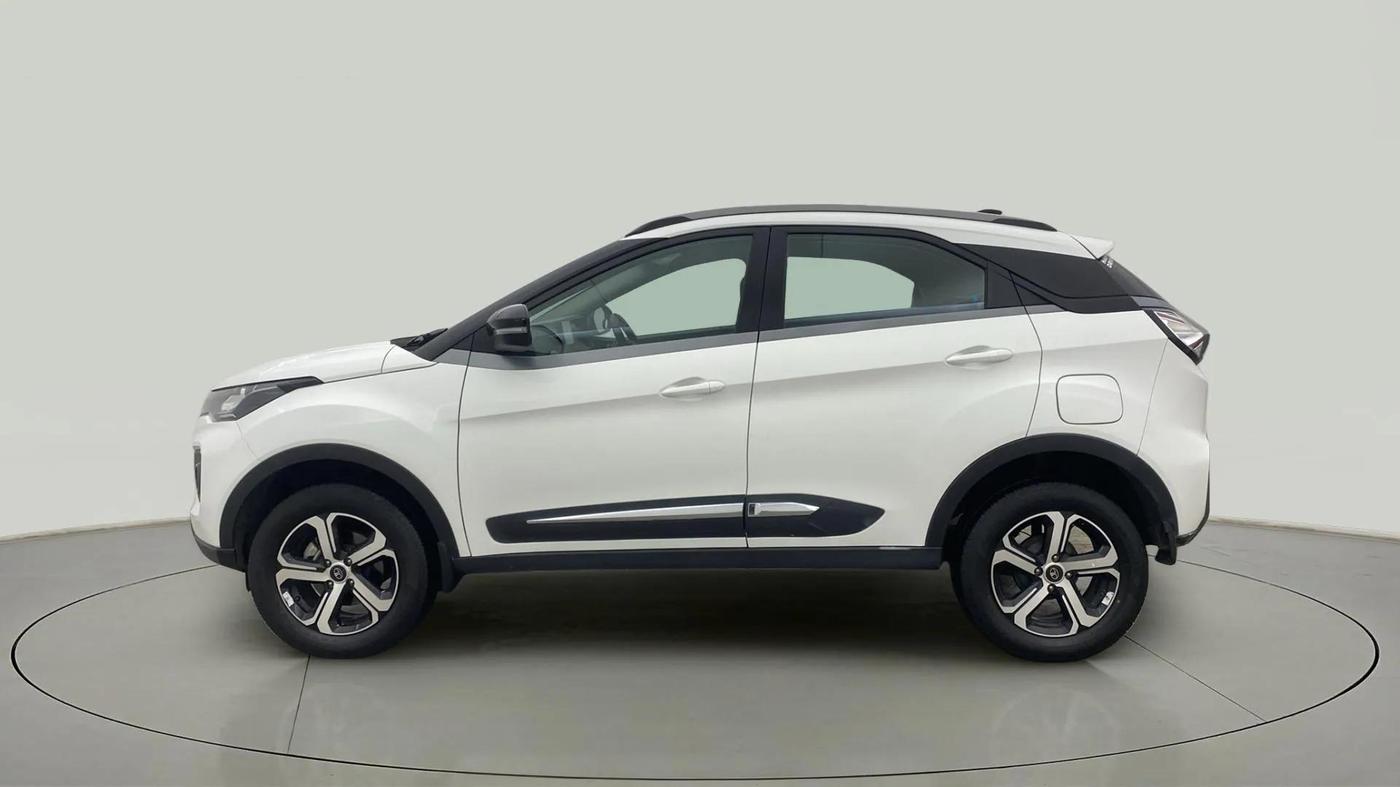 2022 Tata NEXON XZ PLUS PETROL, Petrol, Manual, 31,592 km, Left Side