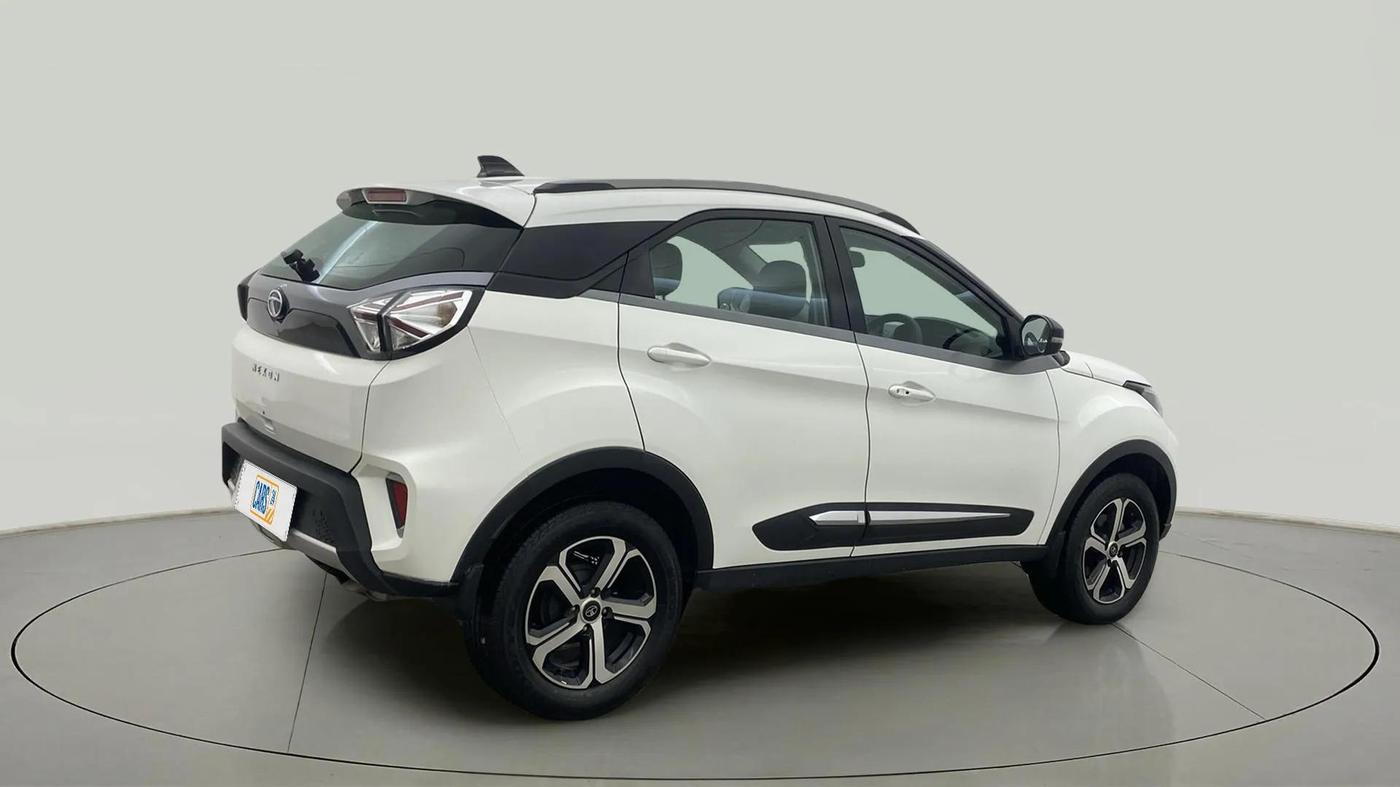2022 Tata NEXON XZ PLUS PETROL, Petrol, Manual, 31,592 km, Right Back Diagonal