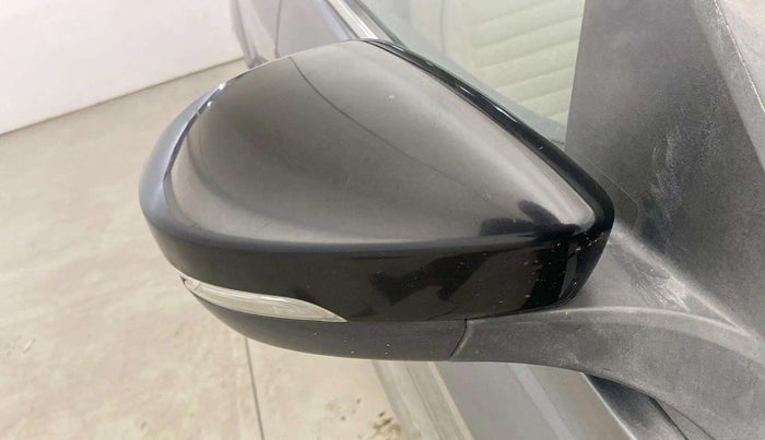 2022 Tata TIGOR XZ PLUS CNG, CNG, Manual, 74,703 km, Right rear-view mirror - Indicator light has minor damage
