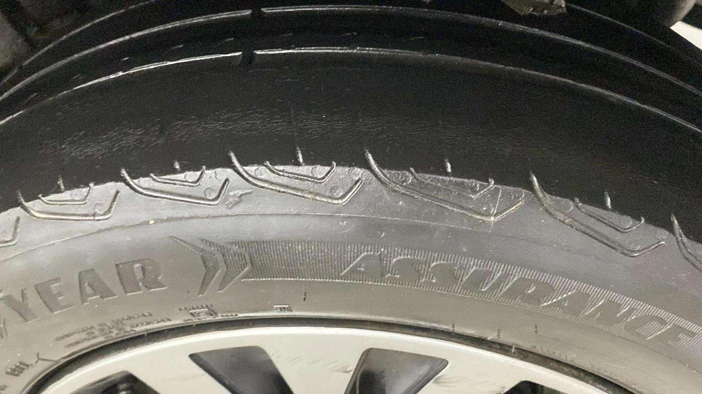 2022 Tata TIGOR XZ PLUS CNG, CNG, Manual, 74,711 km, Right Rear Tyre Tread