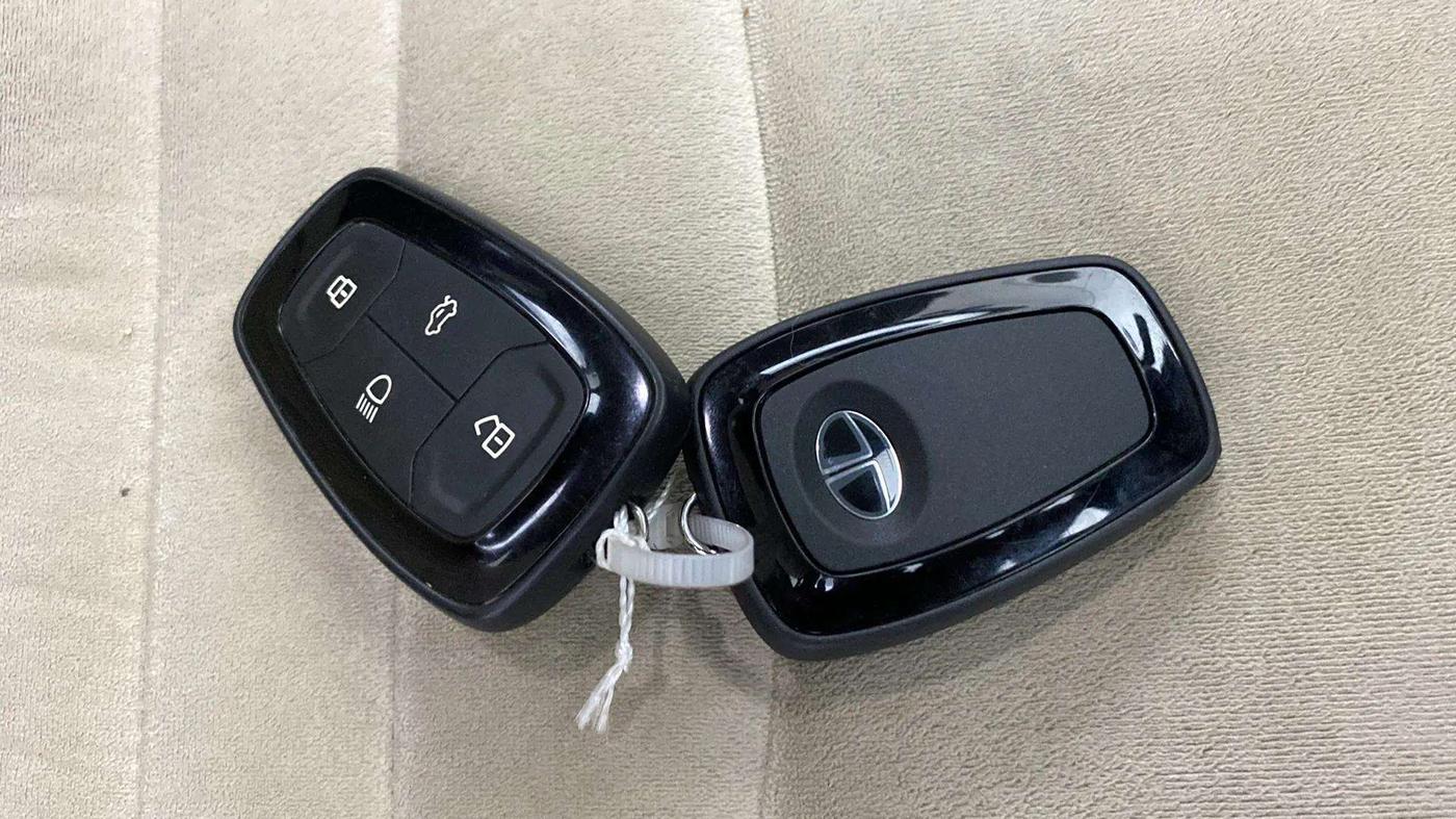 2022 Tata TIGOR XZ PLUS CNG, CNG, Manual, 74,711 km, Key Close Up