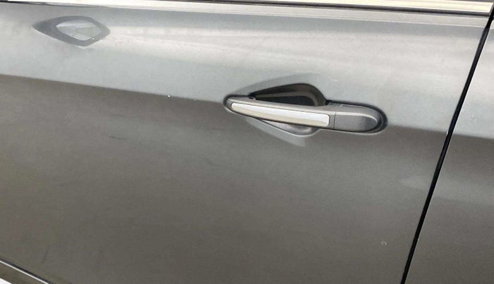 2022 Tata TIGOR XZ PLUS CNG, CNG, Manual, 74,703 km, Front passenger door - Minor scratches