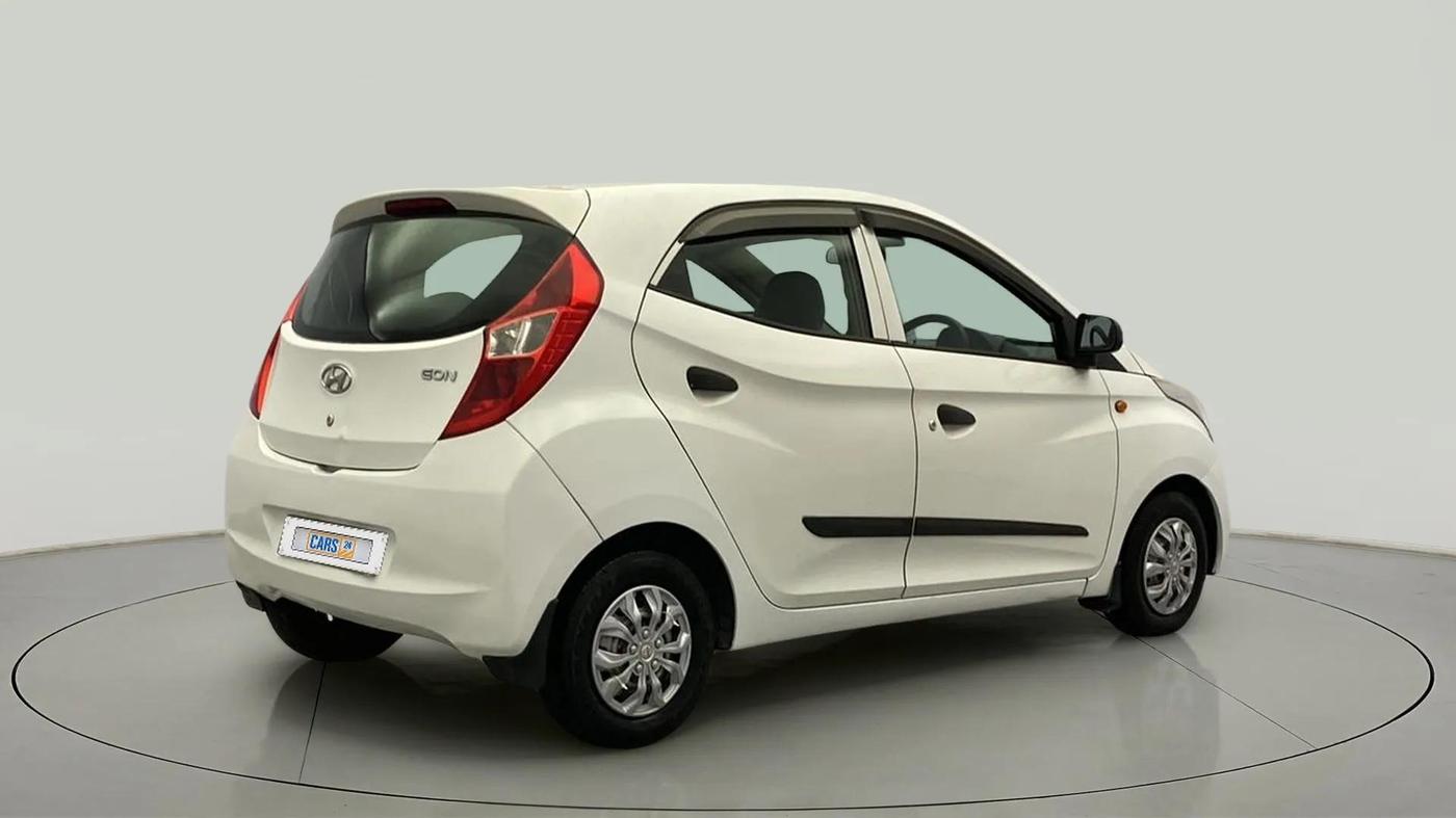 2017 Hyundai Eon ERA +, Petrol, Manual, 67,350 km, Right Back Diagonal