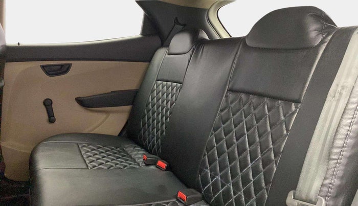 2017 Hyundai Eon ERA +, Petrol, Manual, 67,198 km, Right Side Rear Door Cabin