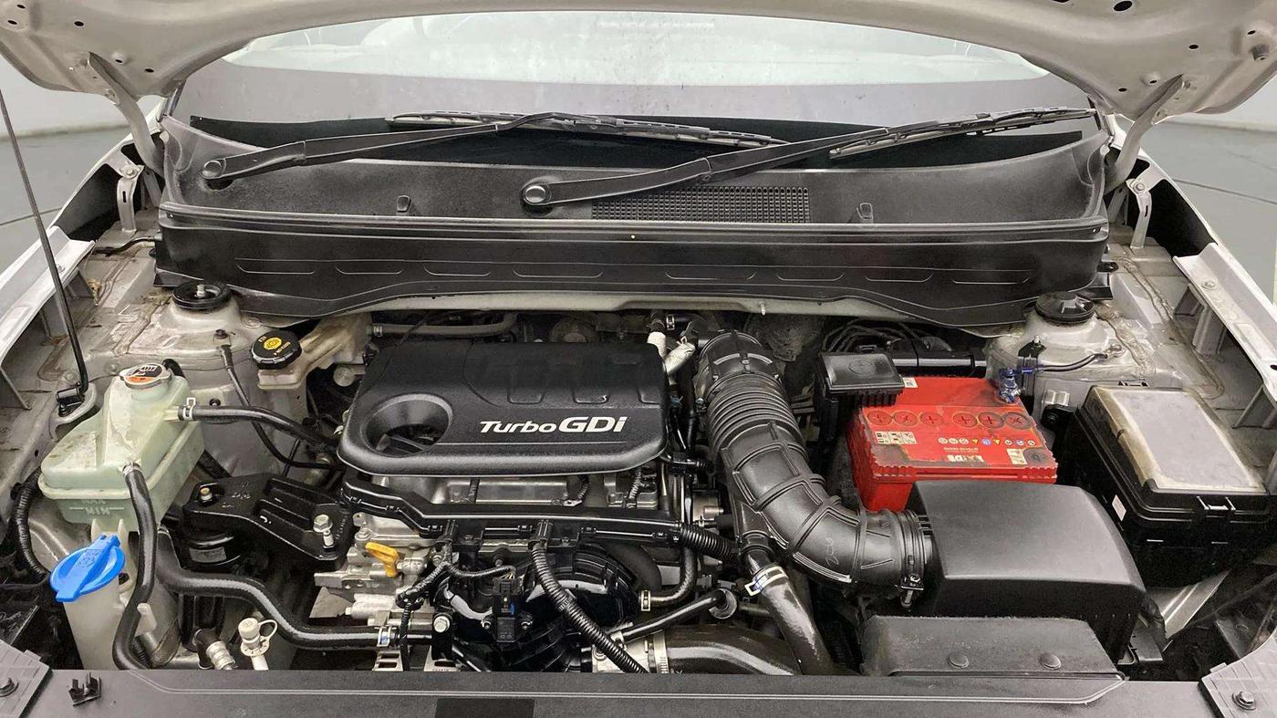 2019 Hyundai VENUE SX 1.0 TURBO, Petrol, Manual, 36,232 km, Engine View