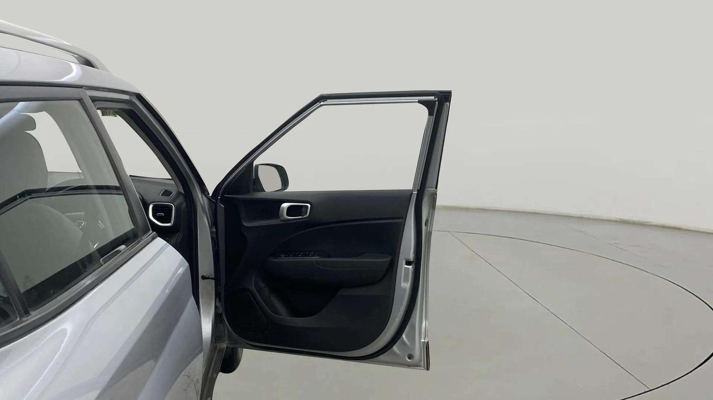 2019 Hyundai VENUE SX 1.0 TURBO, Petrol, Manual, 36,232 km, RHS Front Door