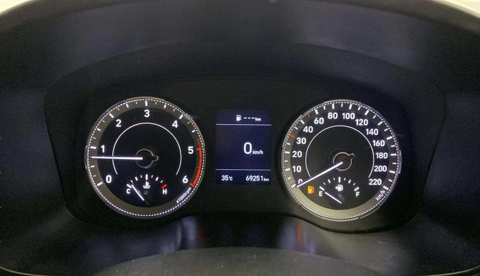 2021 Hyundai VENUE SX 1.5 CRDI, Diesel, Manual, 69,251 km, Odometer Image