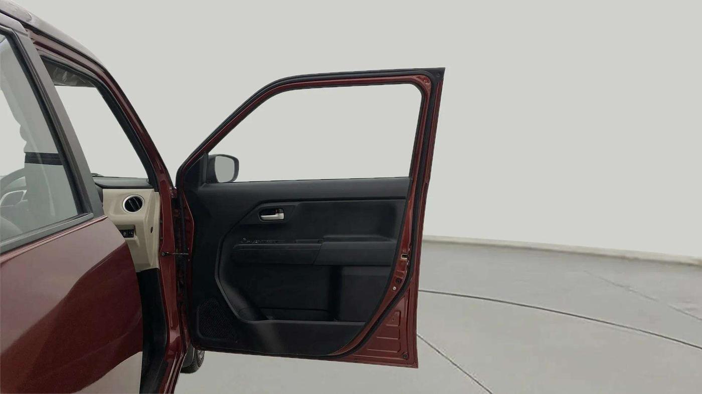 2022 Maruti New Wagon-R ZXI PLUS 1.2 DUAL TONE, Petrol, Manual, 30,669 km, RHS Front Door