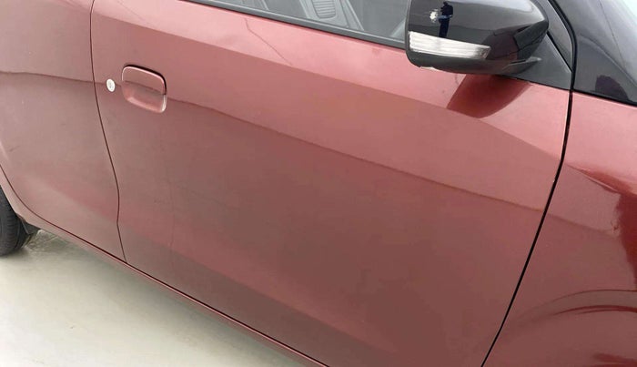 2022 Maruti New Wagon-R ZXI PLUS 1.2 DUAL TONE, Petrol, Manual, 30,297 km, Driver-side door - Minor scratches