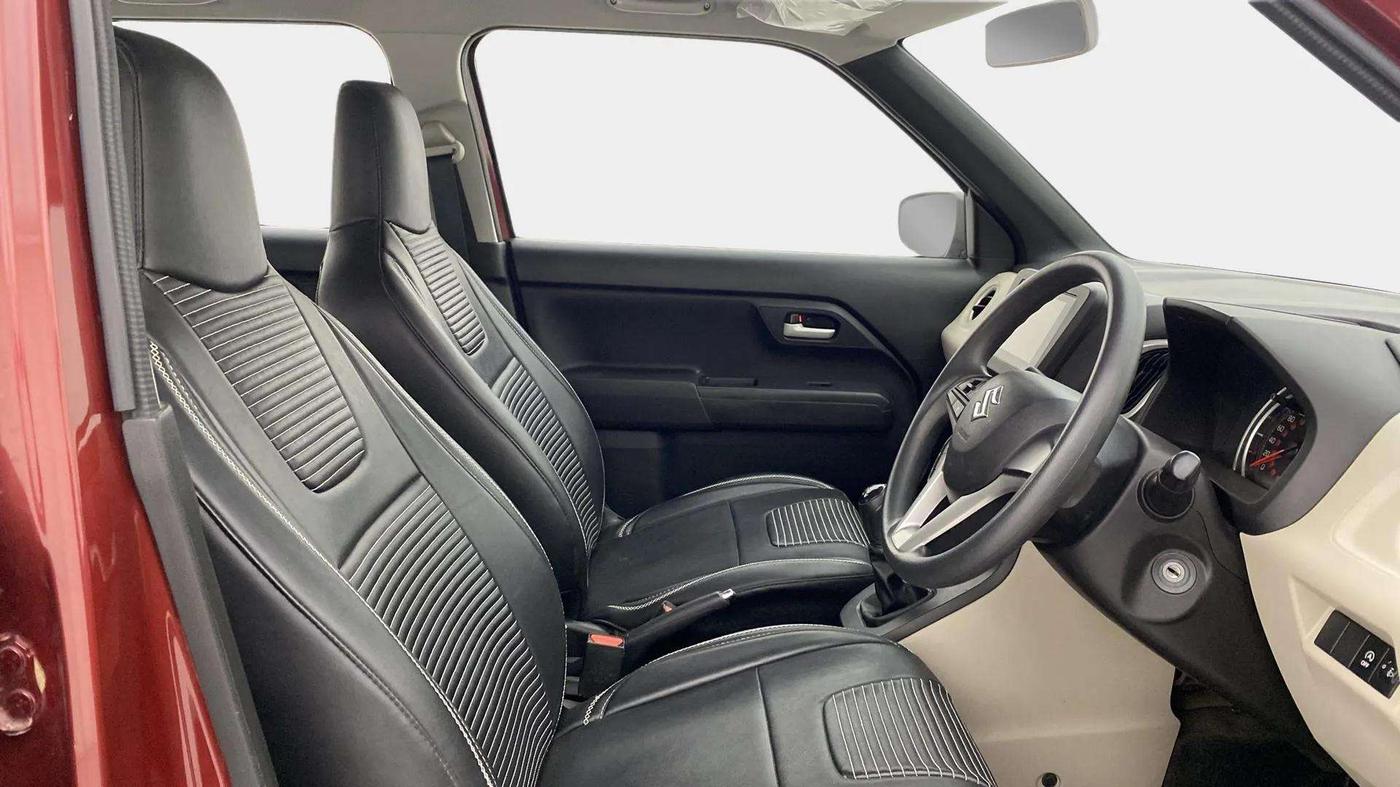 2022 Maruti New Wagon-R ZXI PLUS 1.2 DUAL TONE, Petrol, Manual, 30,669 km, Right Side Front Door Cabin