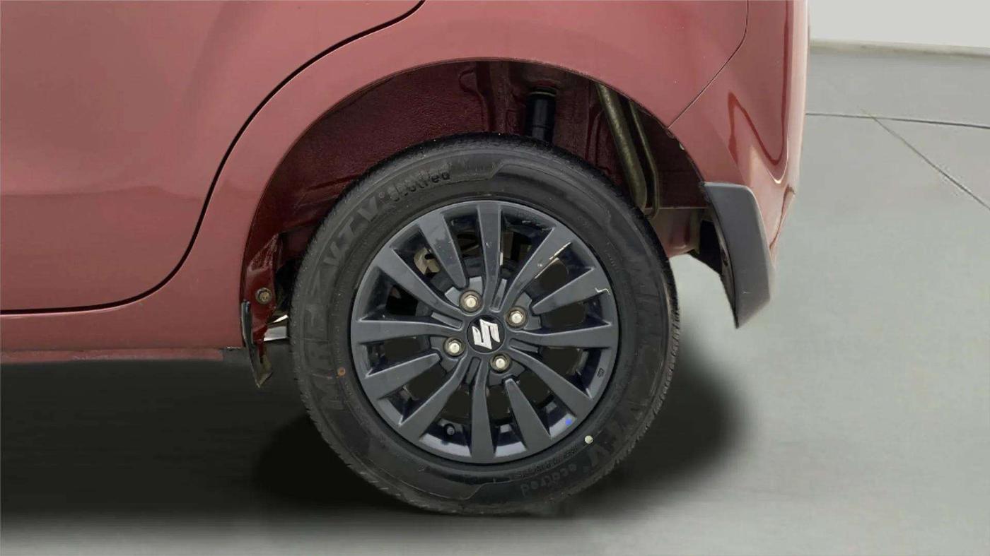 2022 Maruti New Wagon-R ZXI PLUS 1.2 DUAL TONE, Petrol, Manual, 30,669 km, Left Rear Wheel