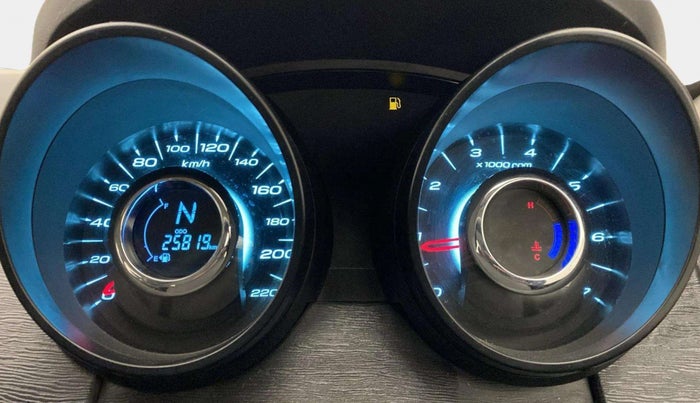2020 Mahindra XUV500 W5, Diesel, Manual, 25,774 km, Odometer Image