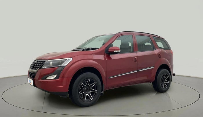 2020 Mahindra XUV500 W5, Diesel, Manual, 25,774 km, Left Front Diagonal