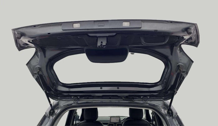 2023 Tata PUNCH ACCOMPLISHED AMT, Petrol, Automatic, 18,490 km, Boot Door Open
